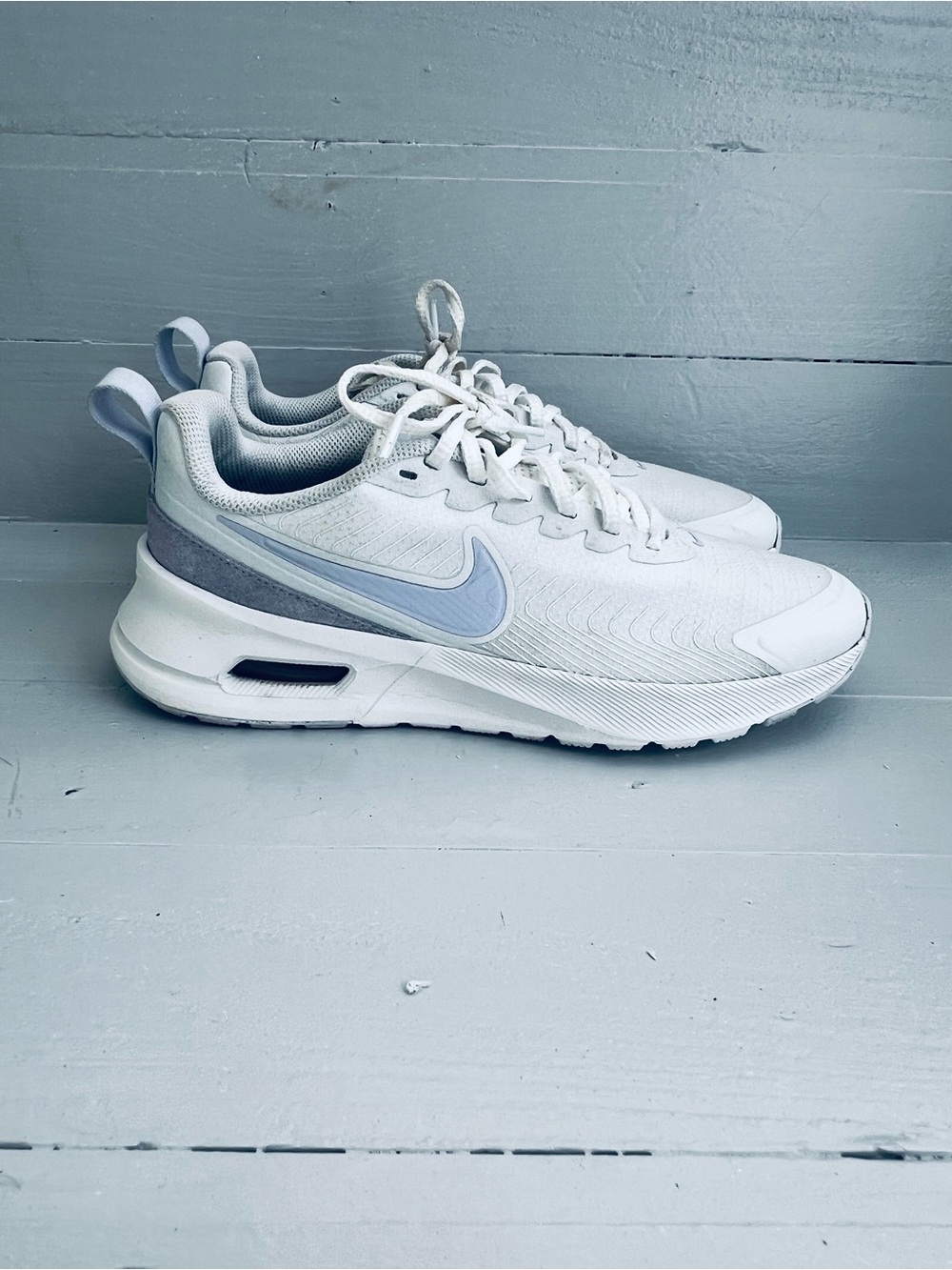 Nike Air Max Nuaxis SE Summit White Womens 8.5 Amethyst Tint W - HV7000-121